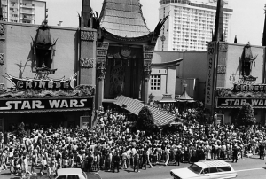 Star Wars 1977 Graumans REDDIT
