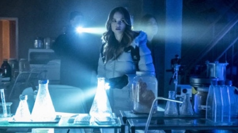 the-flash-season-5-episode-6-review-the-icicle-cometh